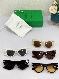 Picture of Bottega Veneta Sunglasses _SKUfw39896183fw